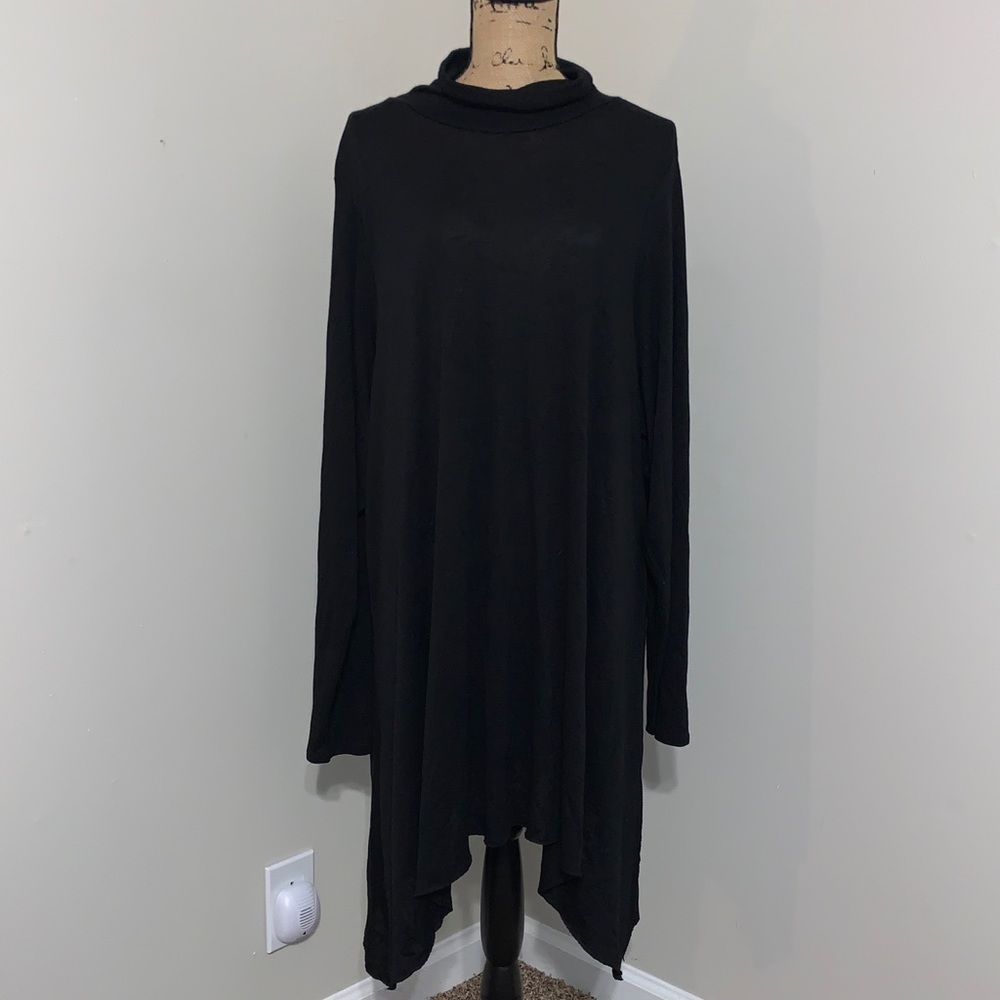 NWOT Torrid Semi Turtle Neck Top